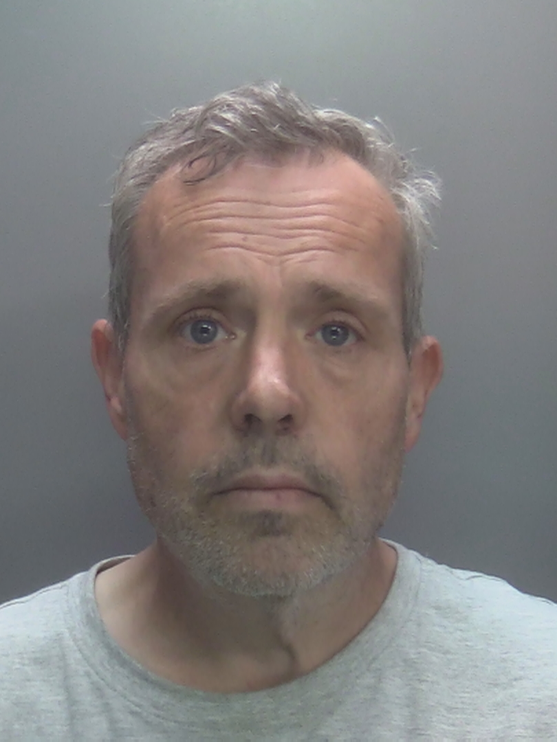 Image of Darren Vallence
